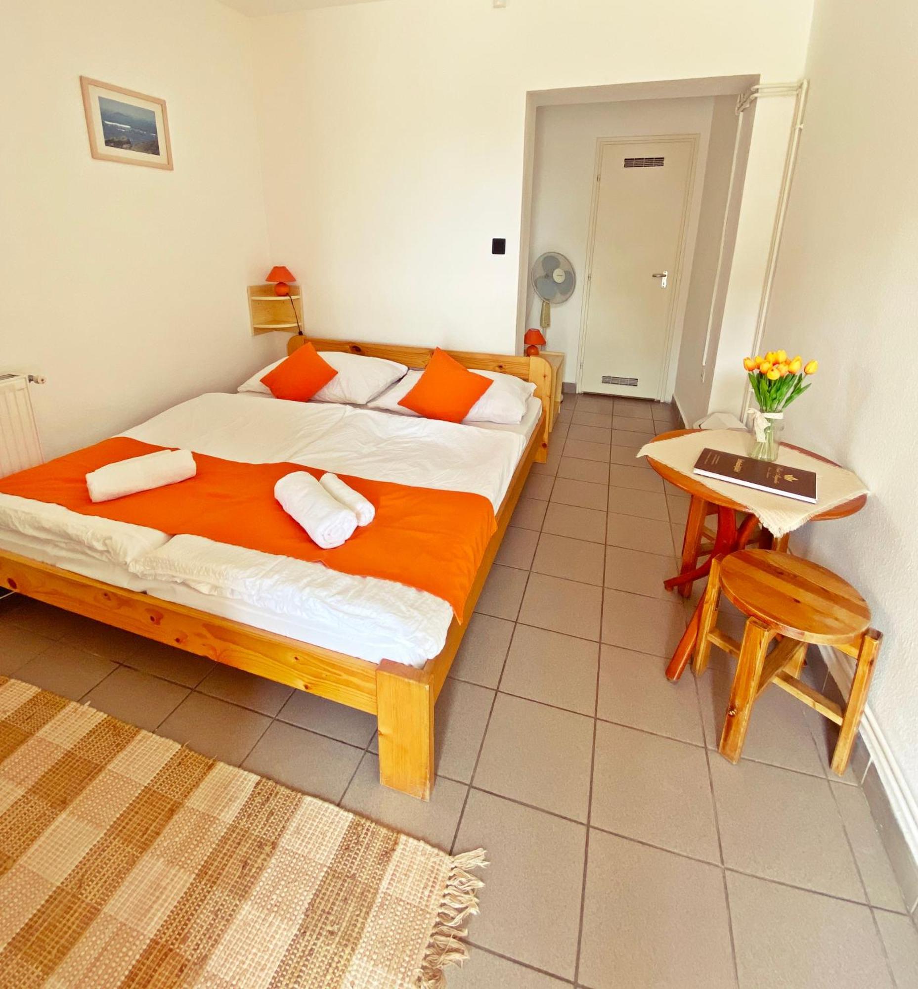 Hotel Magnolia Balatonszepezd Chambre photo