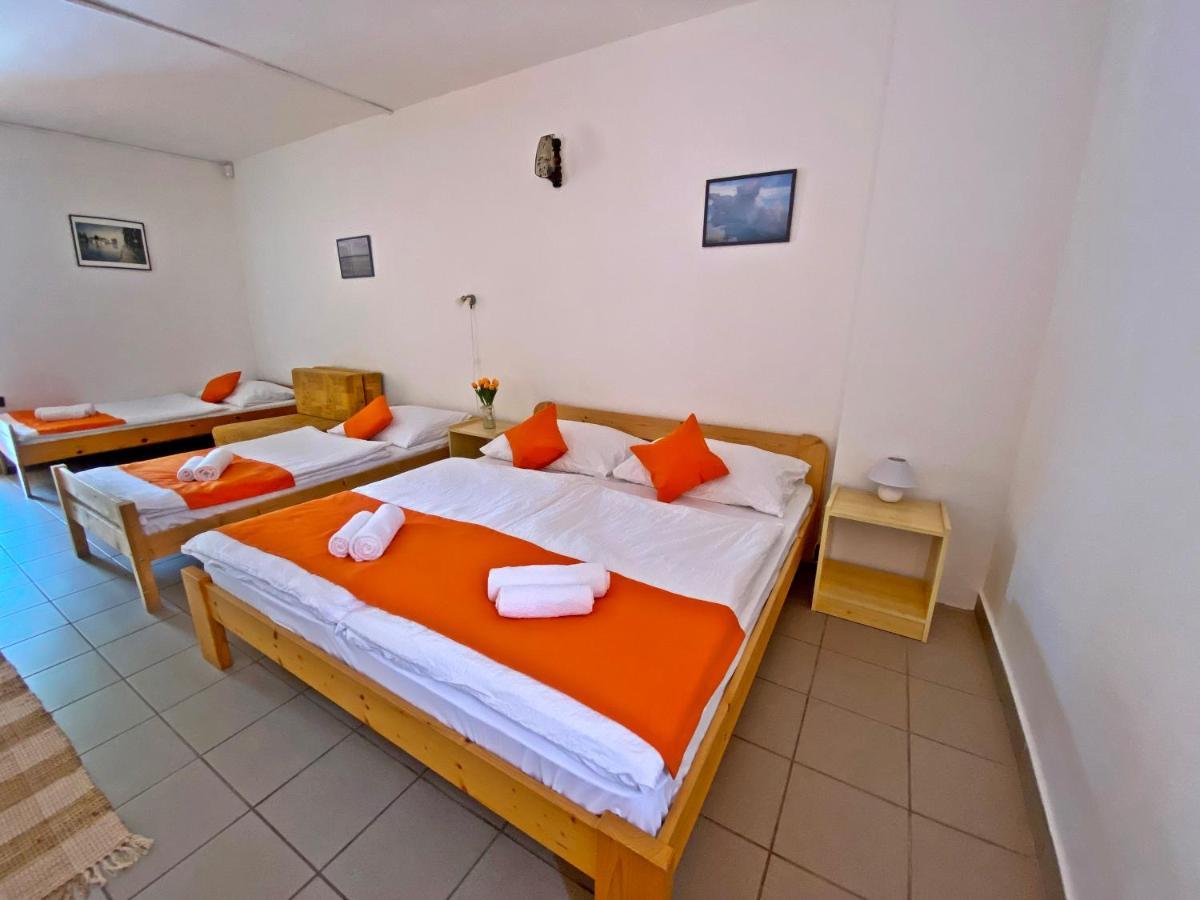 Hotel Magnolia Balatonszepezd Extérieur photo
